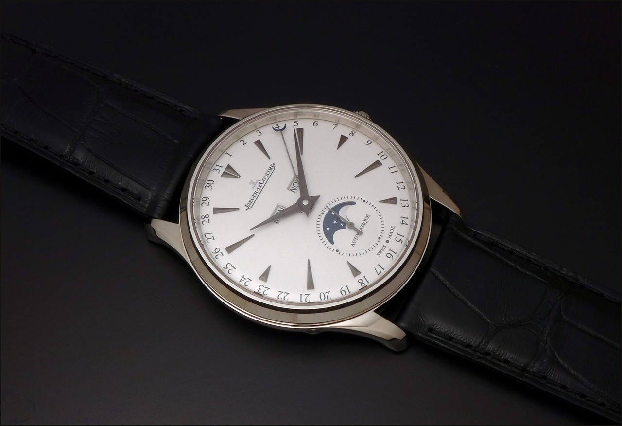 Jaeger Lecoultre SIHH 2015 Master Ultra Thin Calendar