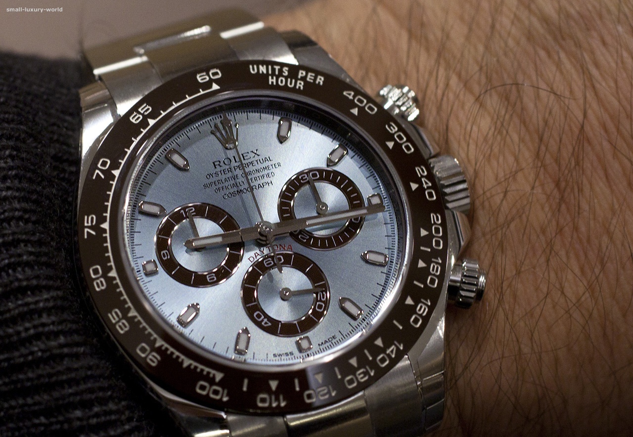 rolex daytona on the wrist