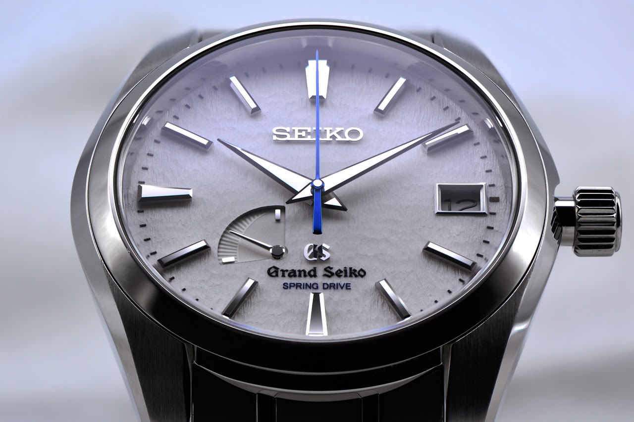 Grammar of Design meets Hi-Beat - a review of the Grand Seiko 4520-8000